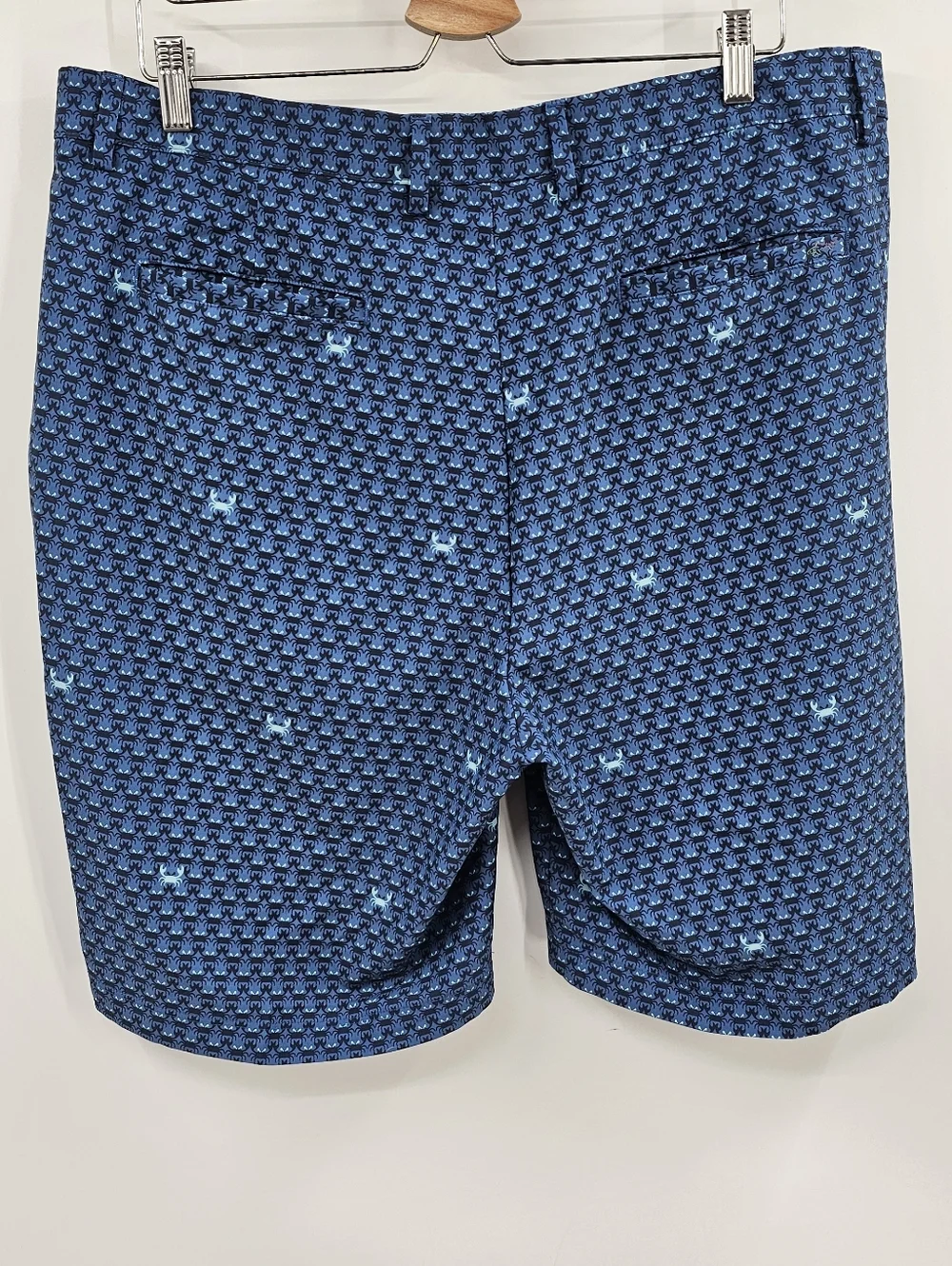 Greg Norman Golf Shorts Size 38